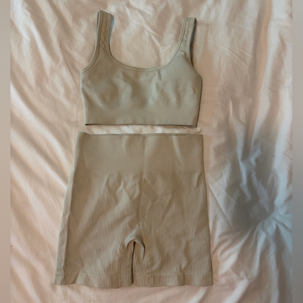 Chic Cream Ribbed Set - Picture 2 of 2
